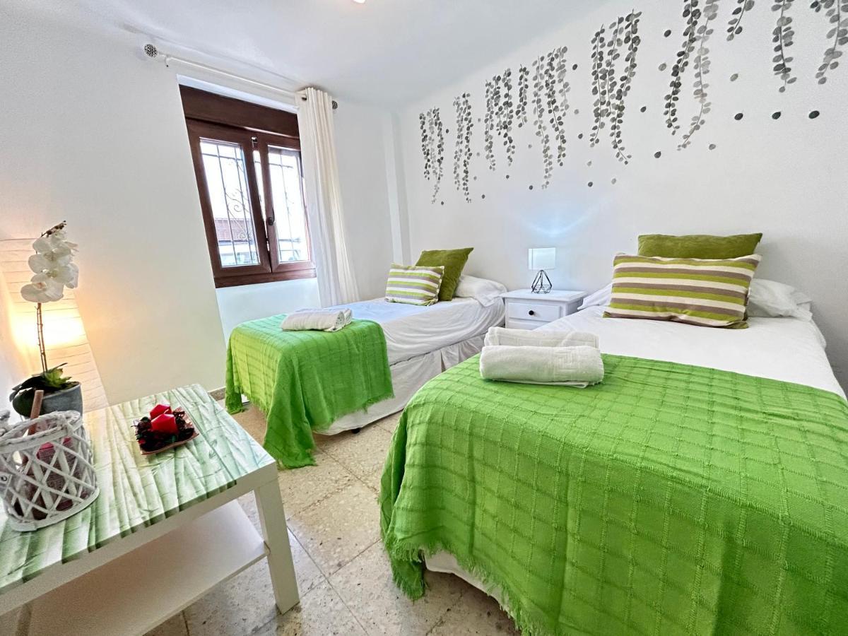 Villa Cozy Town House With Terrace And Free Wifi Ronda Exterior foto